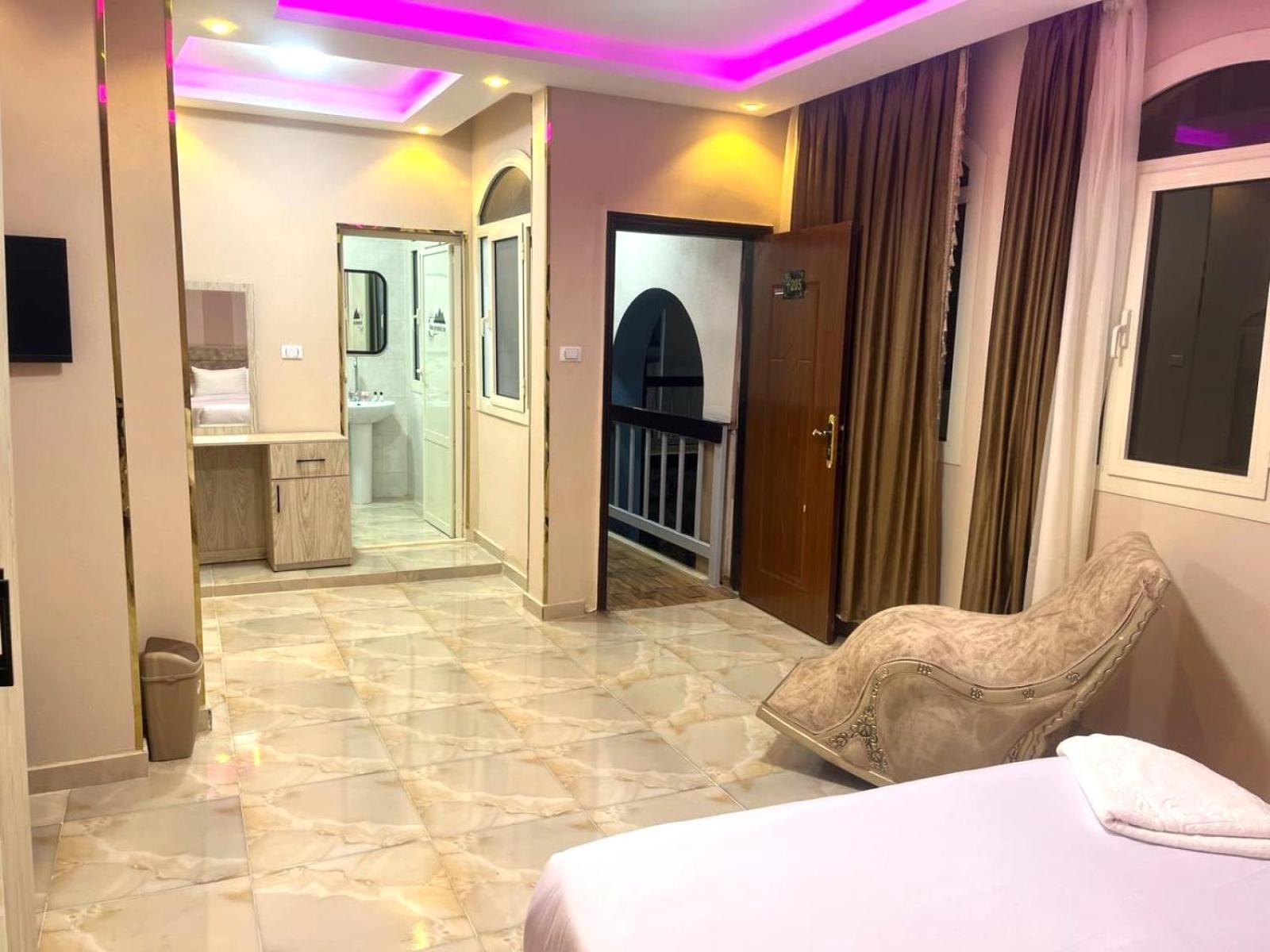 Nun Pyramids Inn Kafret el-Gabal Екстериор снимка
